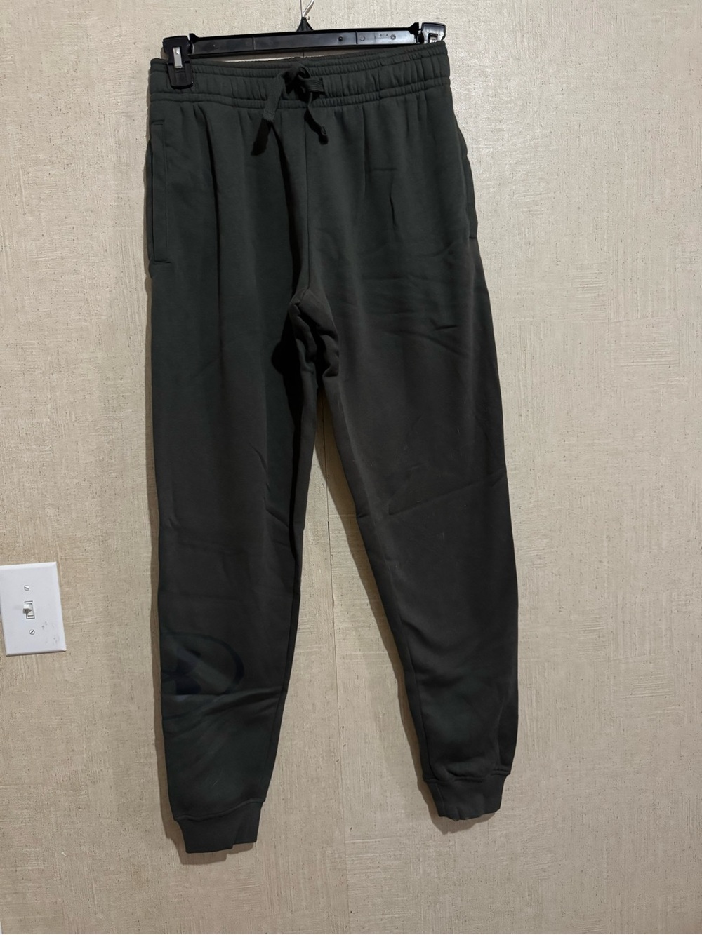 Under armour men’s jogger sweat pants